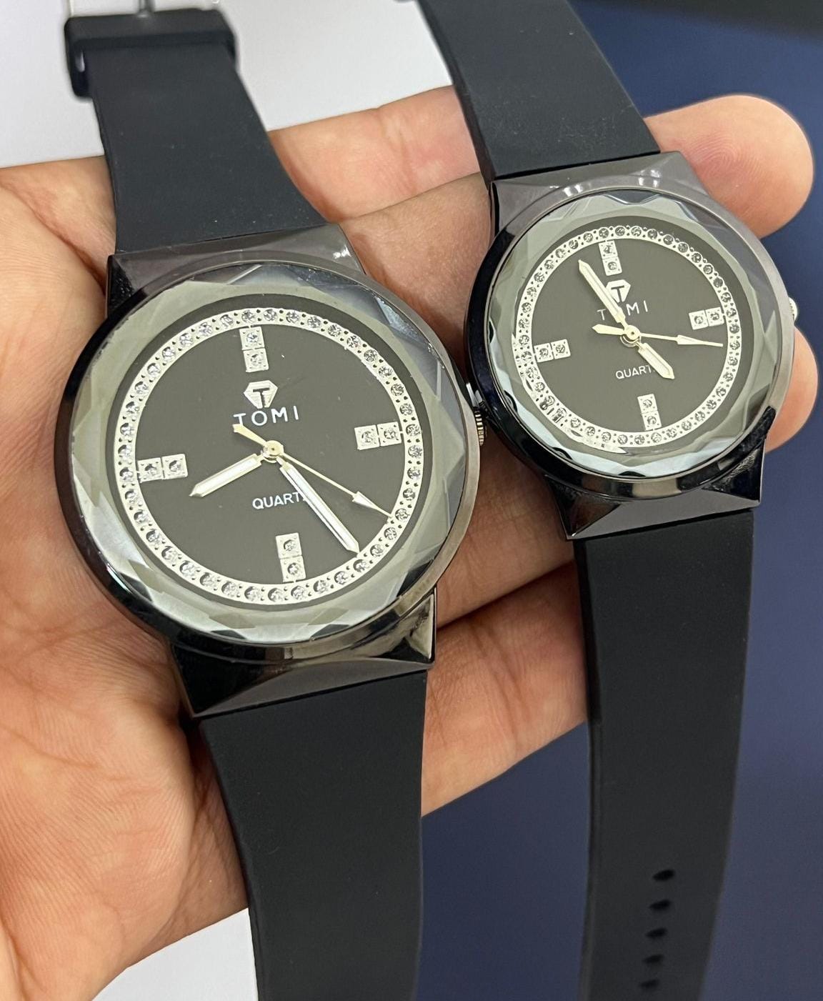 Tomi Couple Watch Set – Stylish Matching Wrist Watches Gift